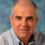 רוח משה פרץ - מרצה בתכנית קורס ניהולפיננסי של להב פיתוח מנהלים