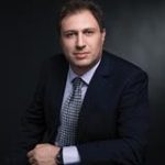 טל אלון - מייסד ובעלים של קבוצת קרנות ההשקעה הבינלאומית Alpha Prosperity Funds ומרצה בקורס ניהול הון בלהב פיתוח מנהלים